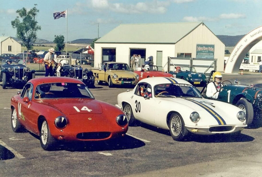 Bruce Mansell and Brian Caldersmith in the Elites at Wakefield